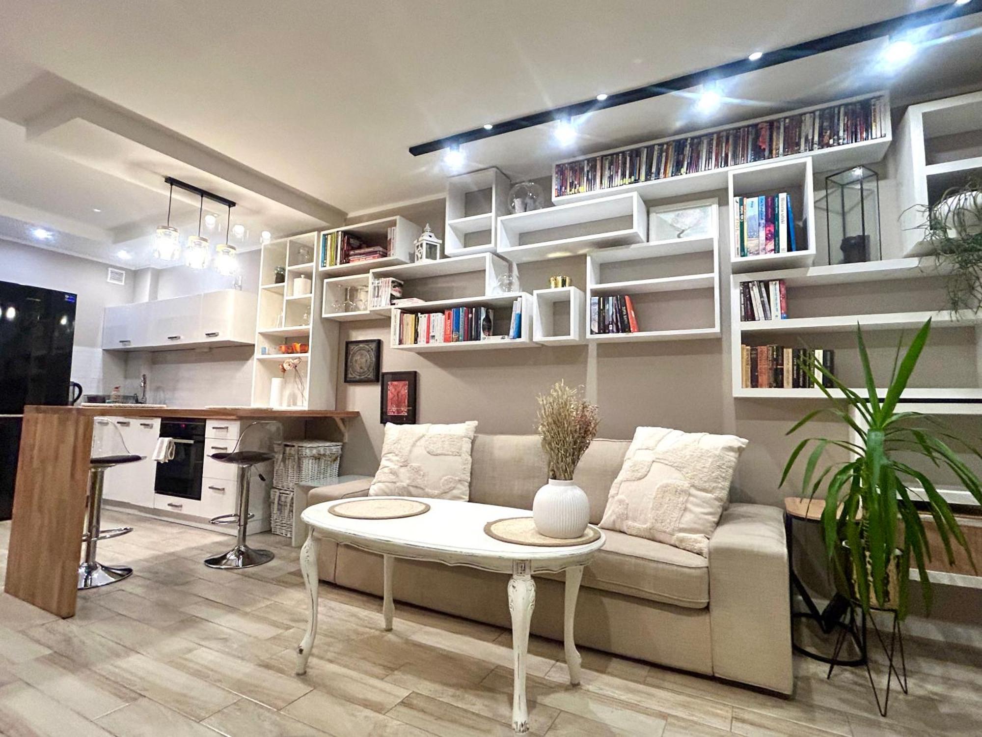 Bhakti Apartament Torun Luaran gambar